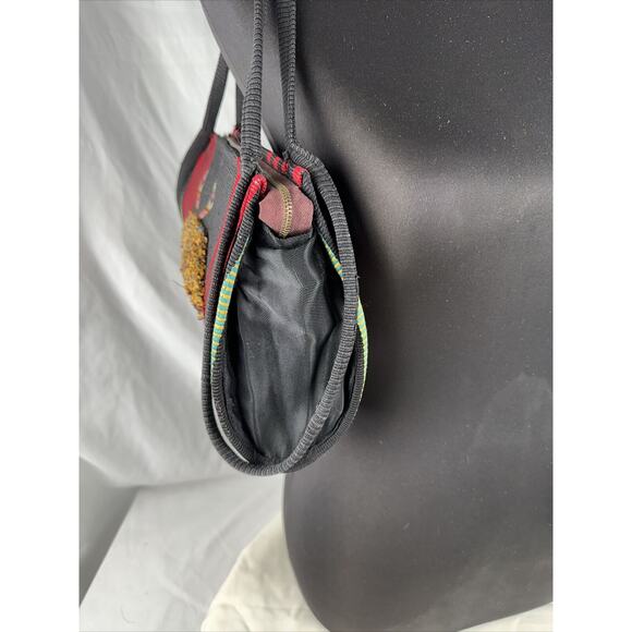 Vintage South American Embroidered Woven Tapestry Baguette Purse Shoulder Bag - Picture 4 of 9